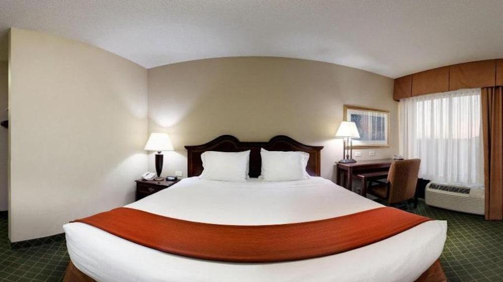 Holiday Inn Express Hotel & Suites Cape Girardeau I-55, An Ihg Hotel מראה חיצוני תמונה