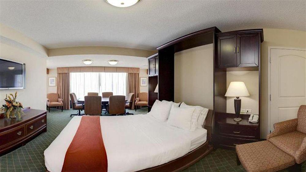 Holiday Inn Express Hotel & Suites Cape Girardeau I-55, An Ihg Hotel מראה חיצוני תמונה