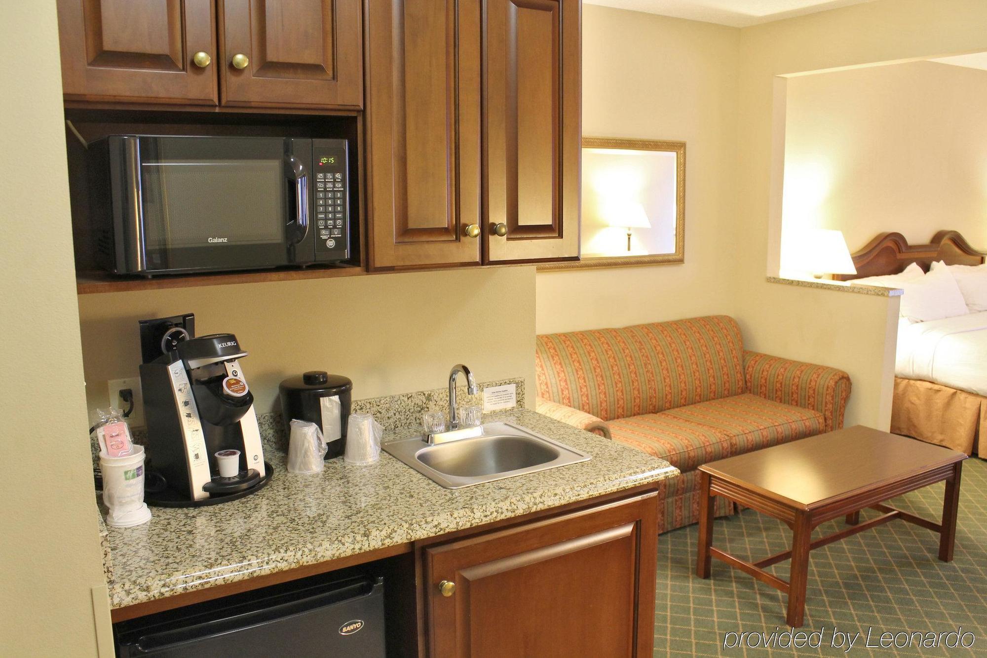 Holiday Inn Express Hotel & Suites Cape Girardeau I-55, An Ihg Hotel מראה חיצוני תמונה